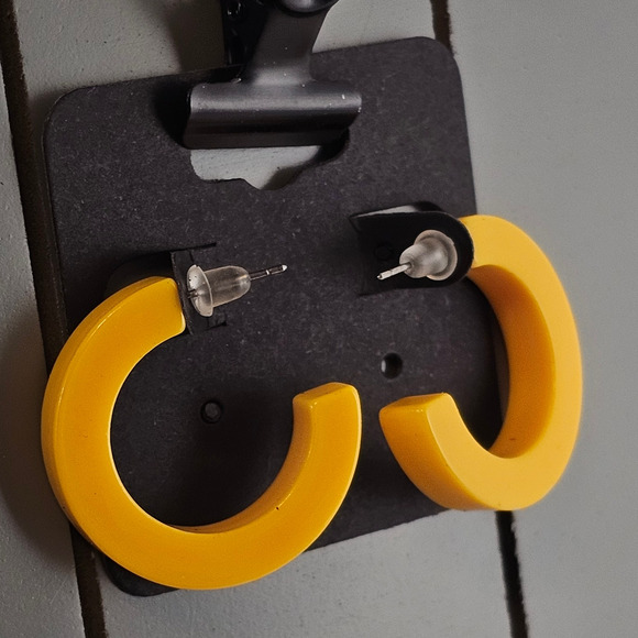 Yellow Hoop Earrings 1.2" Retro 1980s Neon Chunky Pierced Acrylic Gift Bag Y2K - Picture 4 of 6